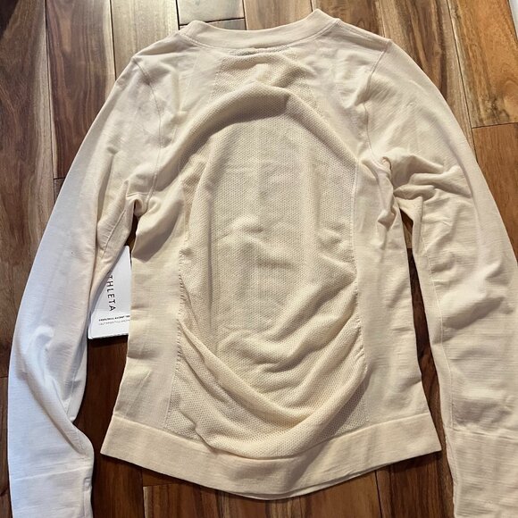 Elegant long-sleeved Athleta jersey cream/ivory size medium athleisure office - Picture 2 of 8